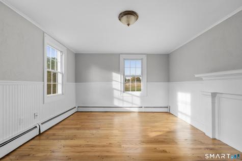 54 Pond Hill Road North Haven CT 06473