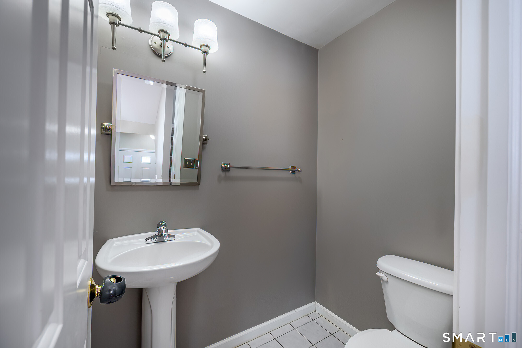 15 Scuppo Road Danbury CT 06811
