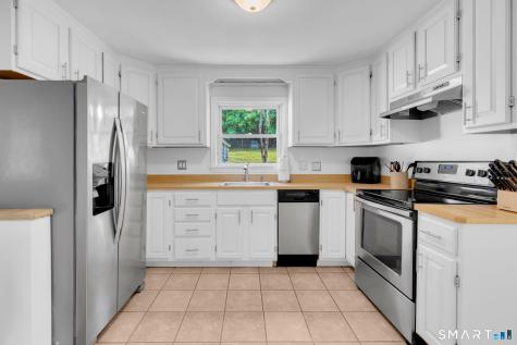 23 Oldroyd Street Milford CT 06461