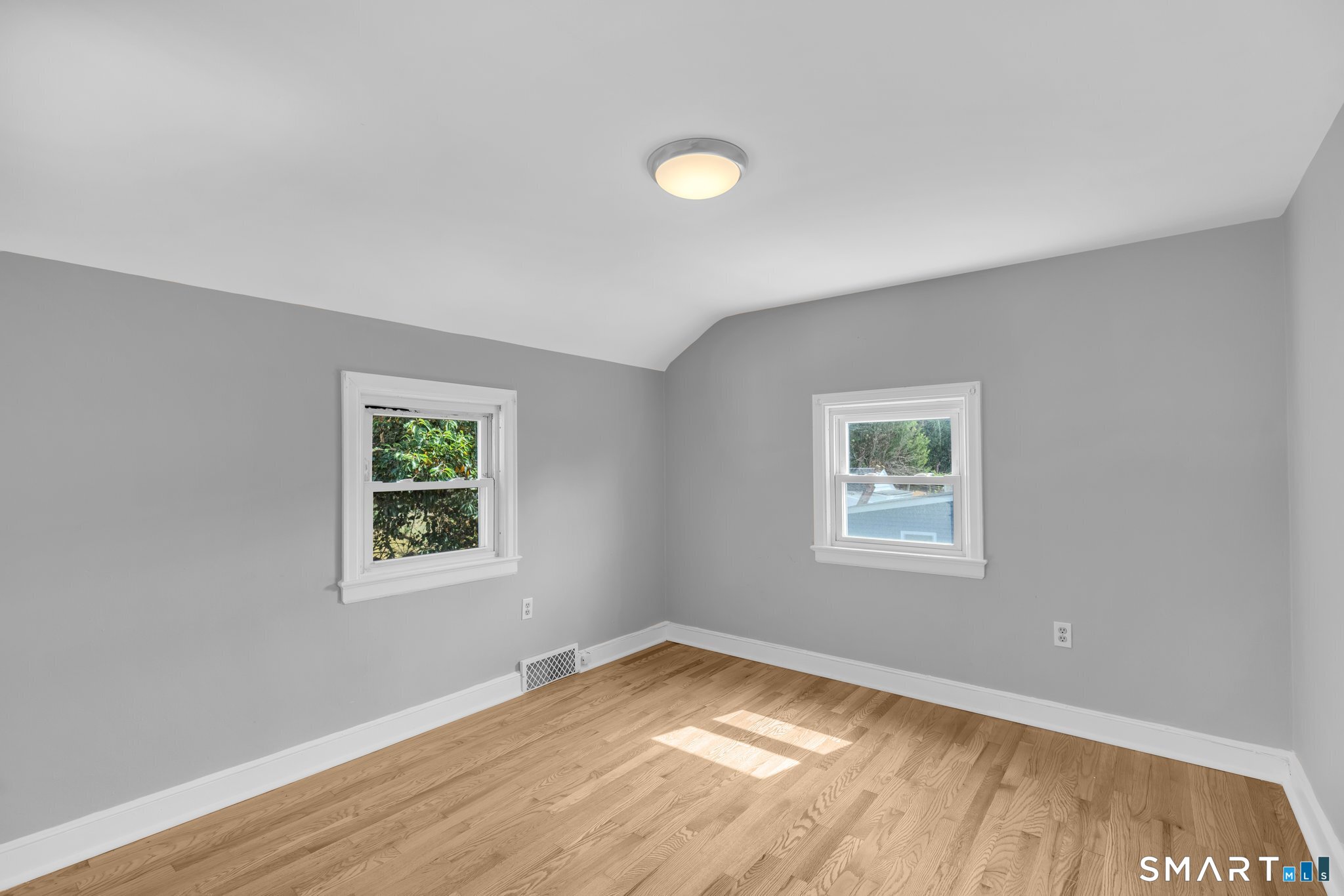 23 Oldroyd Street Milford CT 06461