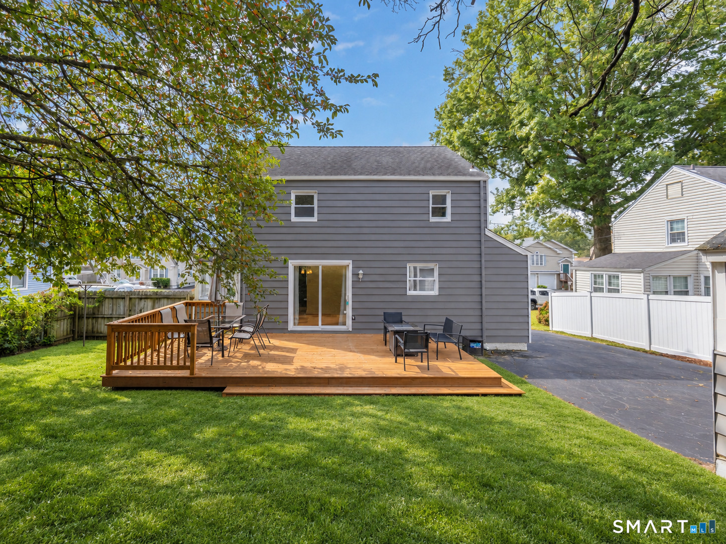 23 Oldroyd Street Milford CT 06461