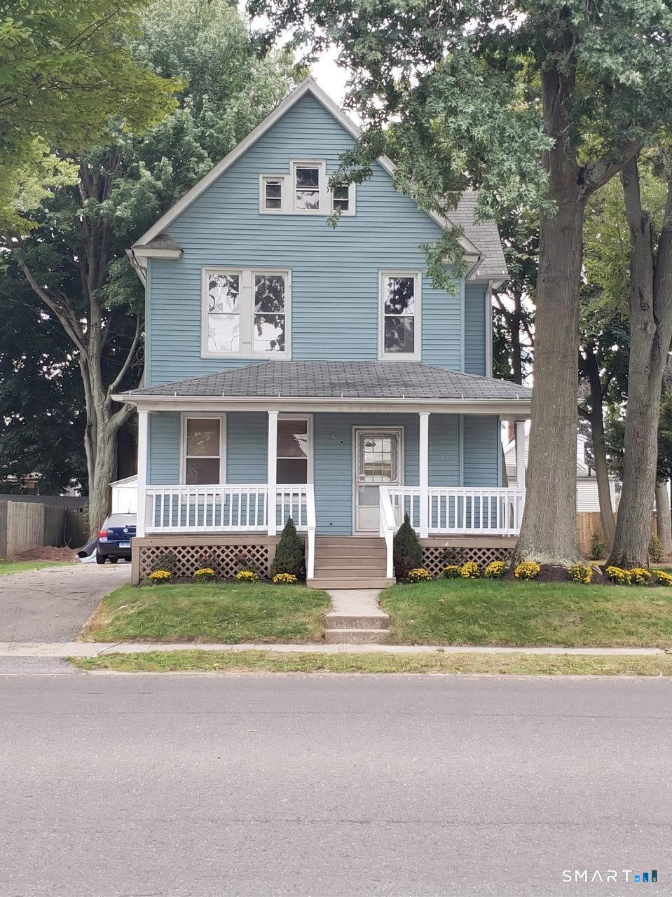 Milford CT, 338 Naugatuck Avenue