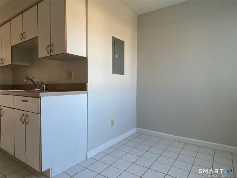 560 Silver Sands Road East Haven CT 06512