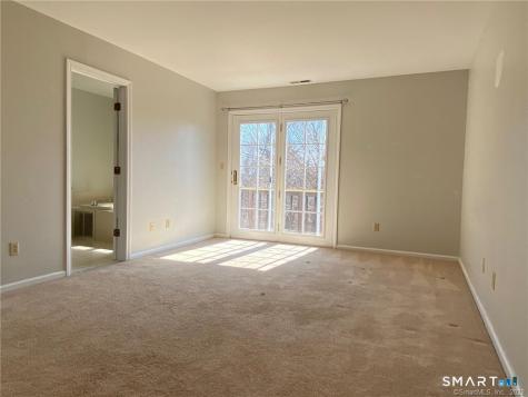 560 Silver Sands Road East Haven CT 06512