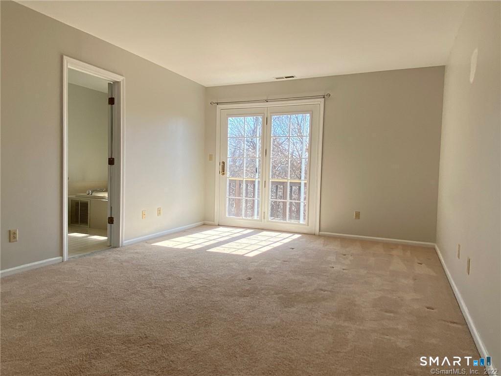 560 Silver Sands Road East Haven CT 06512