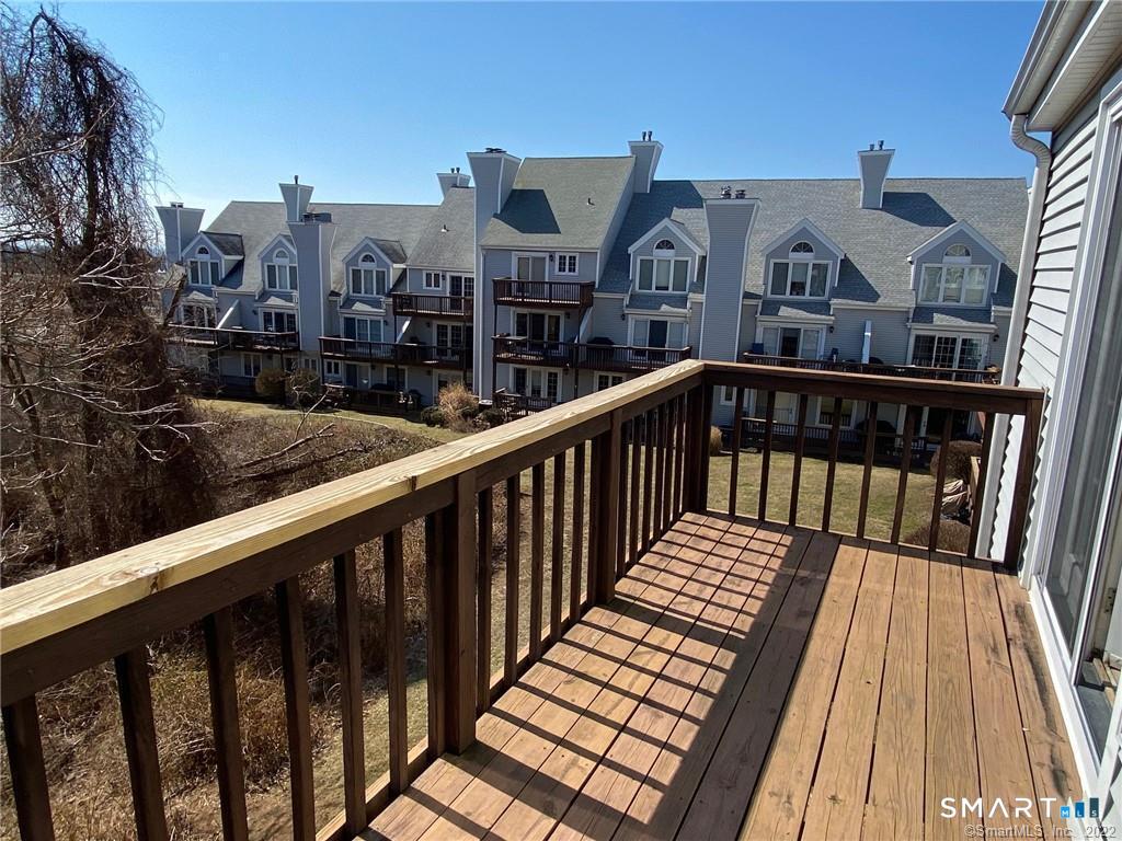 560 Silver Sands Road East Haven CT 06512