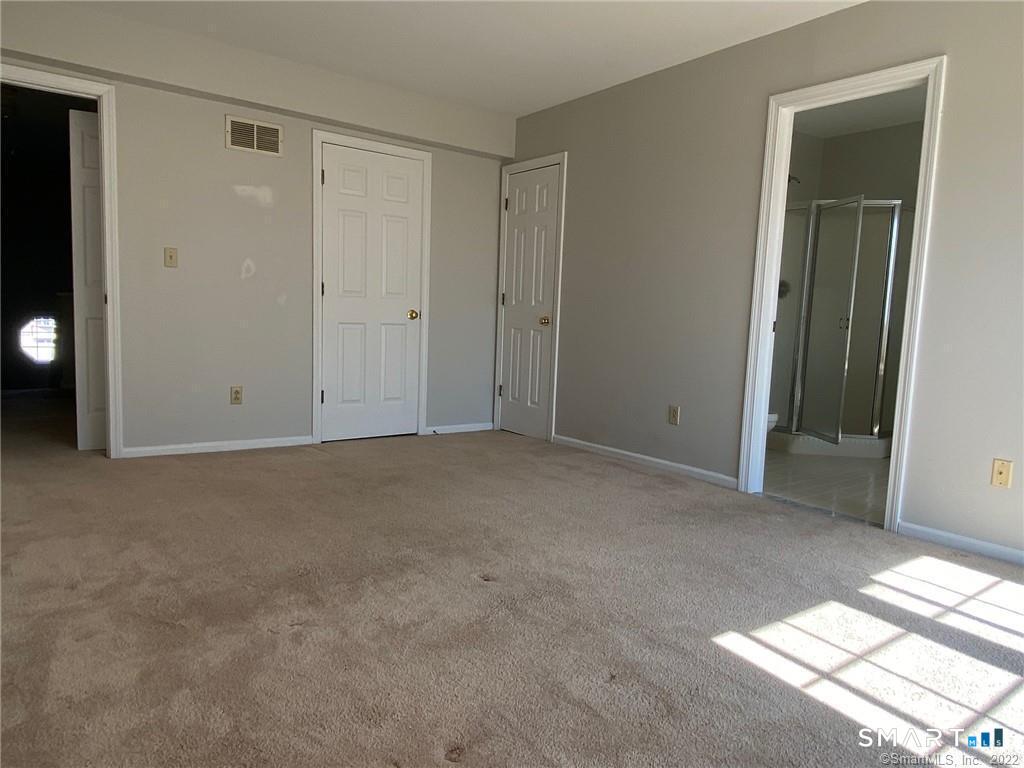 560 Silver Sands Road East Haven CT 06512
