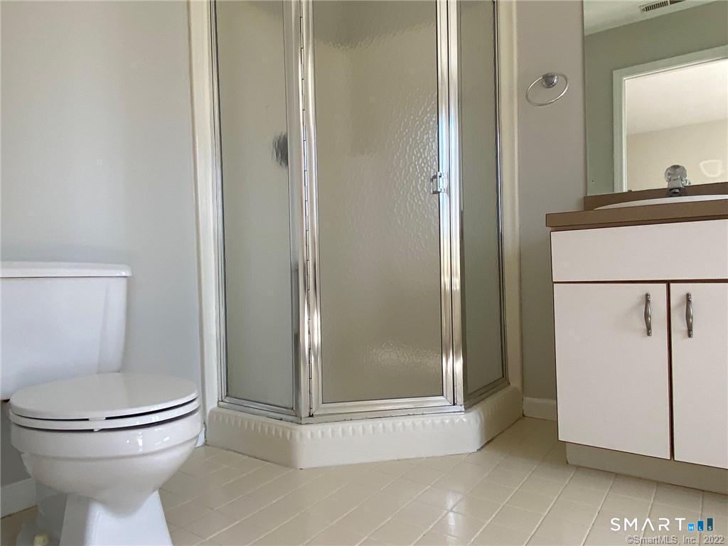 560 Silver Sands Road East Haven CT 06512