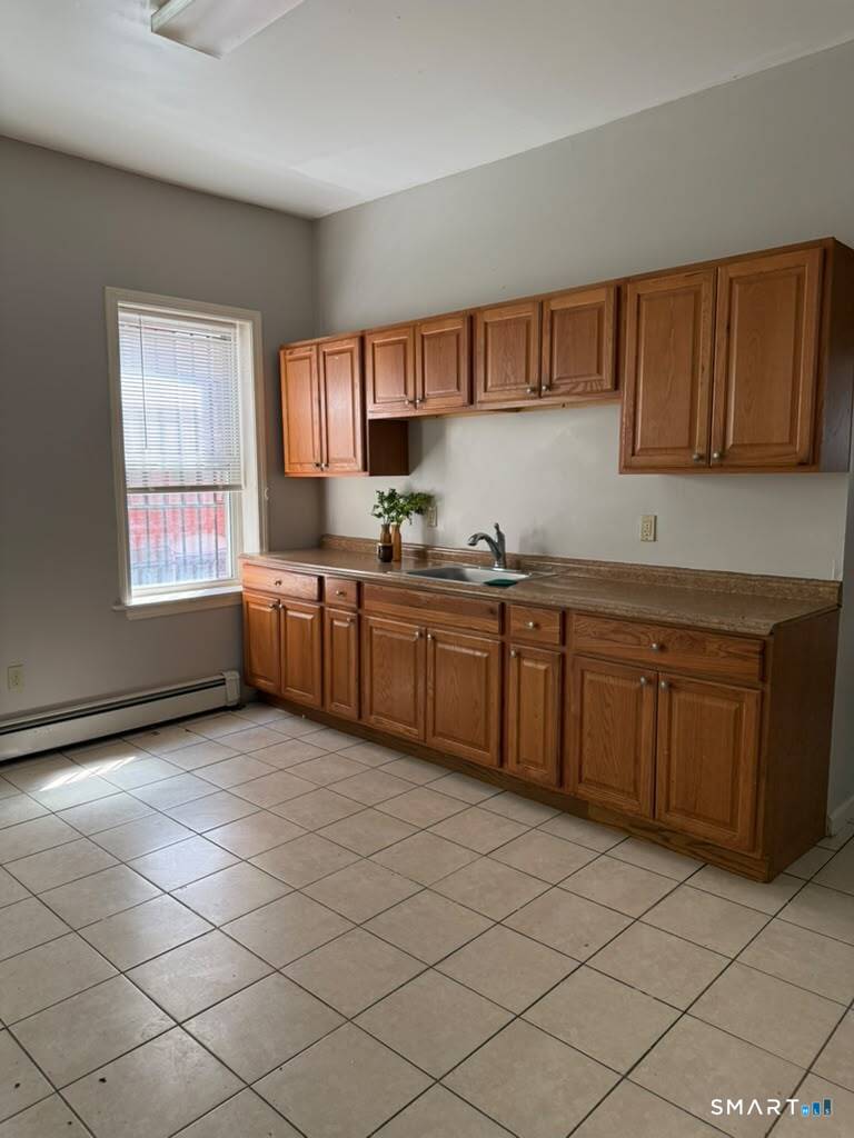 62-64 Bedford Street Hartford CT 06120
