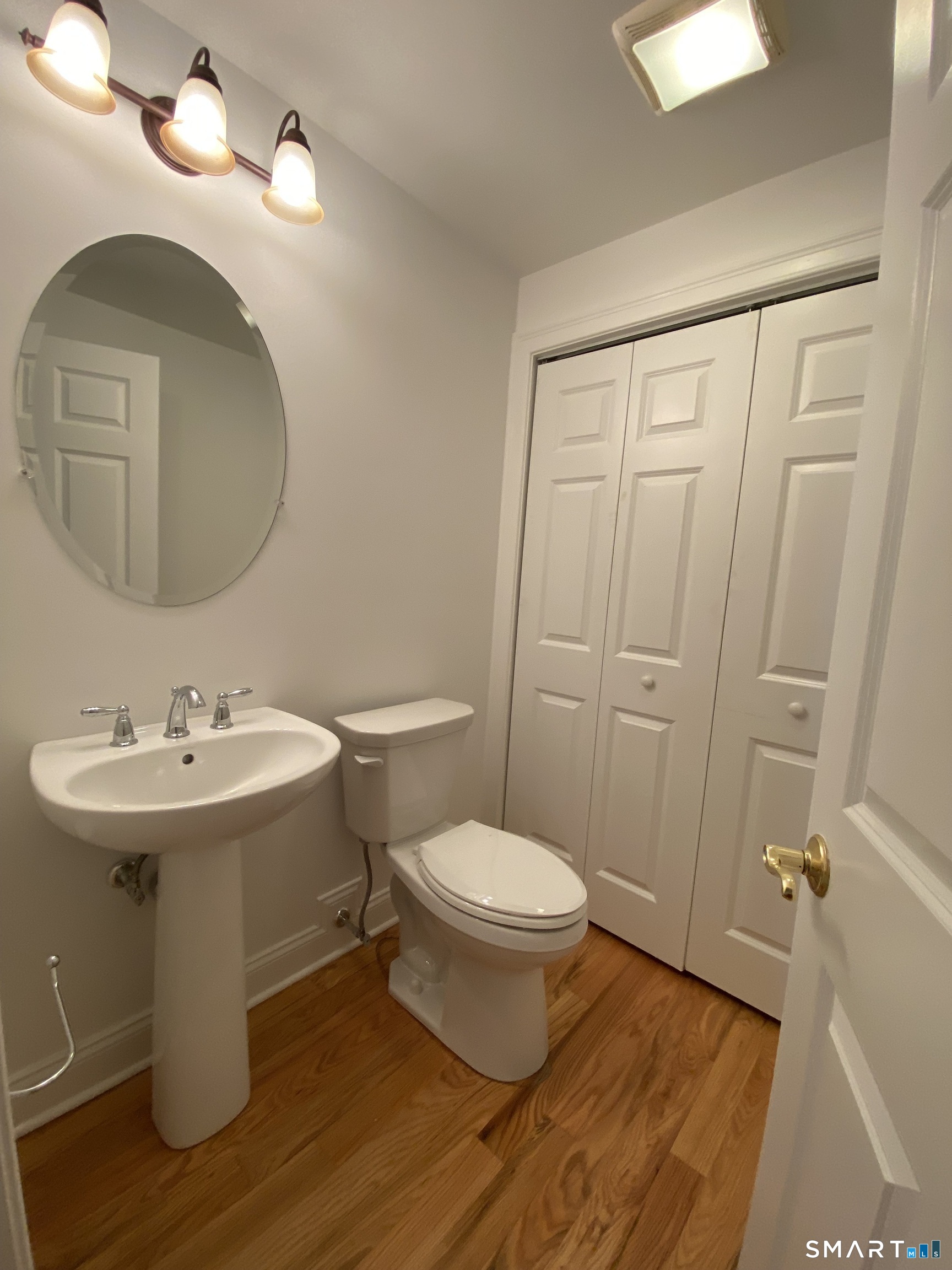 13 Rowland Farm Road Oxford CT 06478