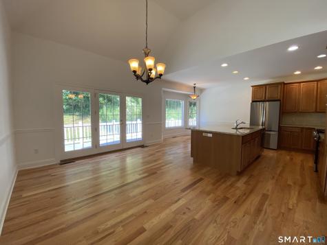 13 Rowland Farm Road Oxford CT 06478