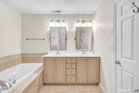 570 Danbury Road Ridgefield CT 06877