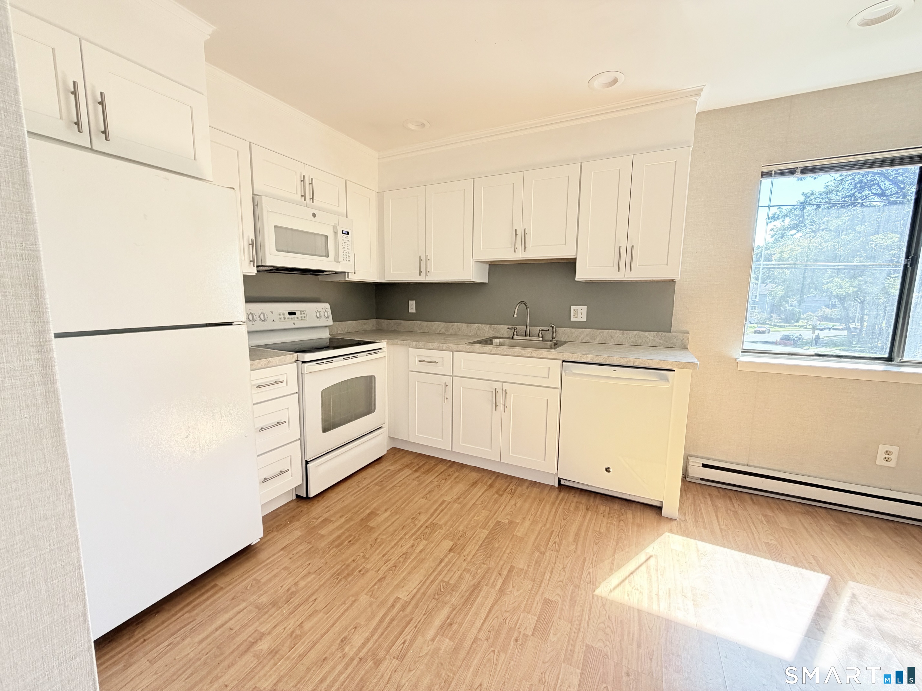 44 Riverview Drive Bridgeport CT 06606