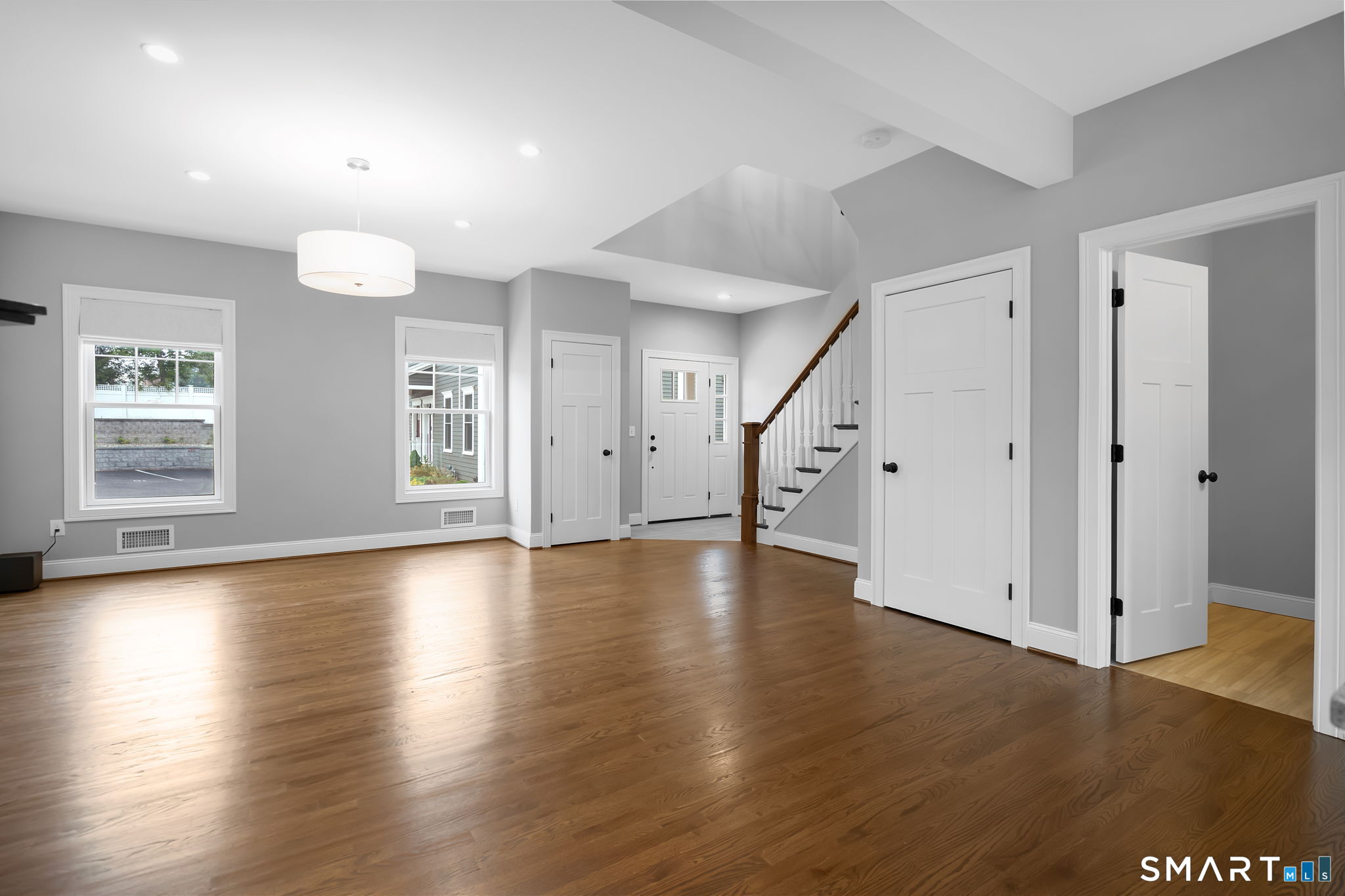 204 Mountain Road Suffield CT 06078