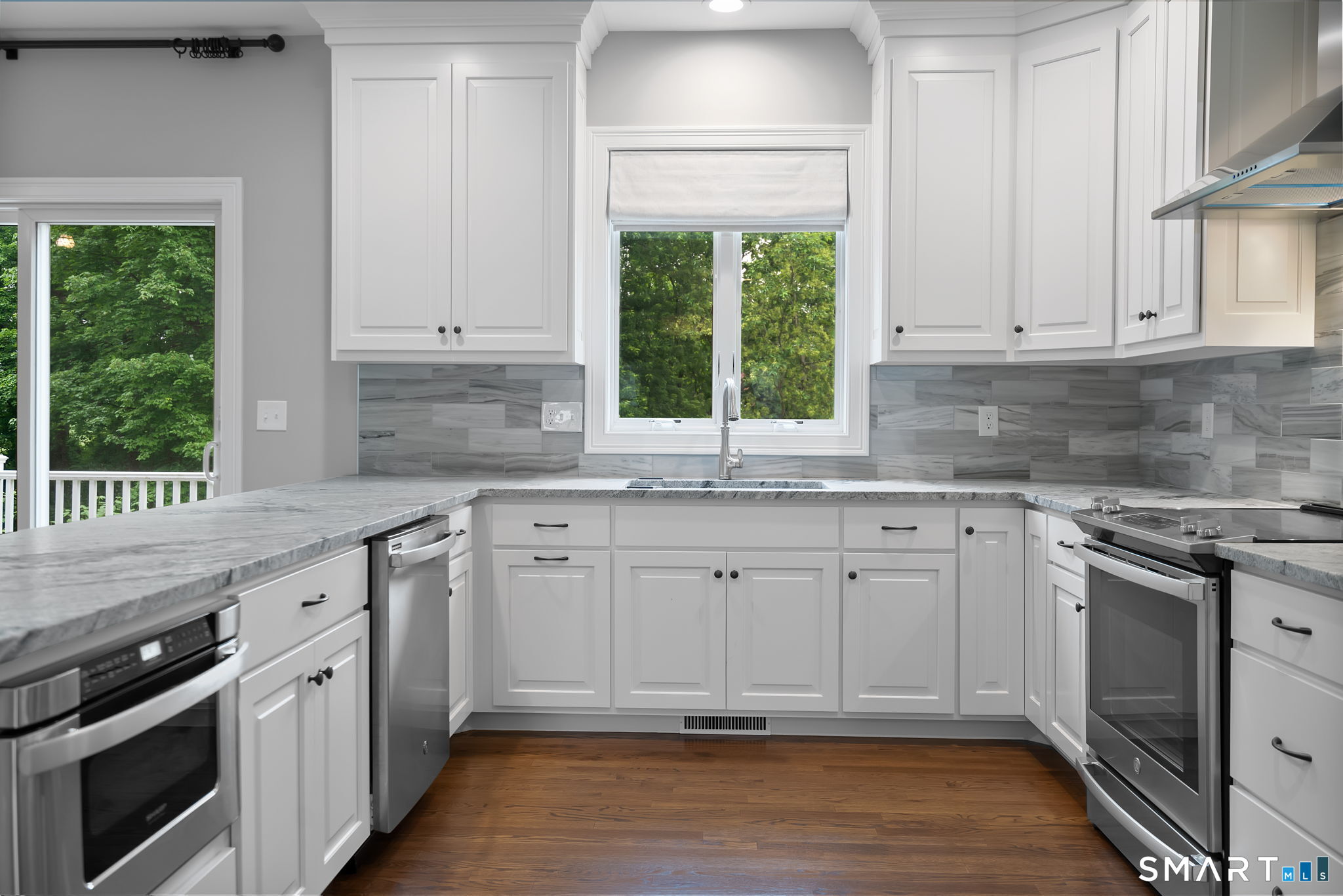 204 Mountain Road Suffield CT 06078