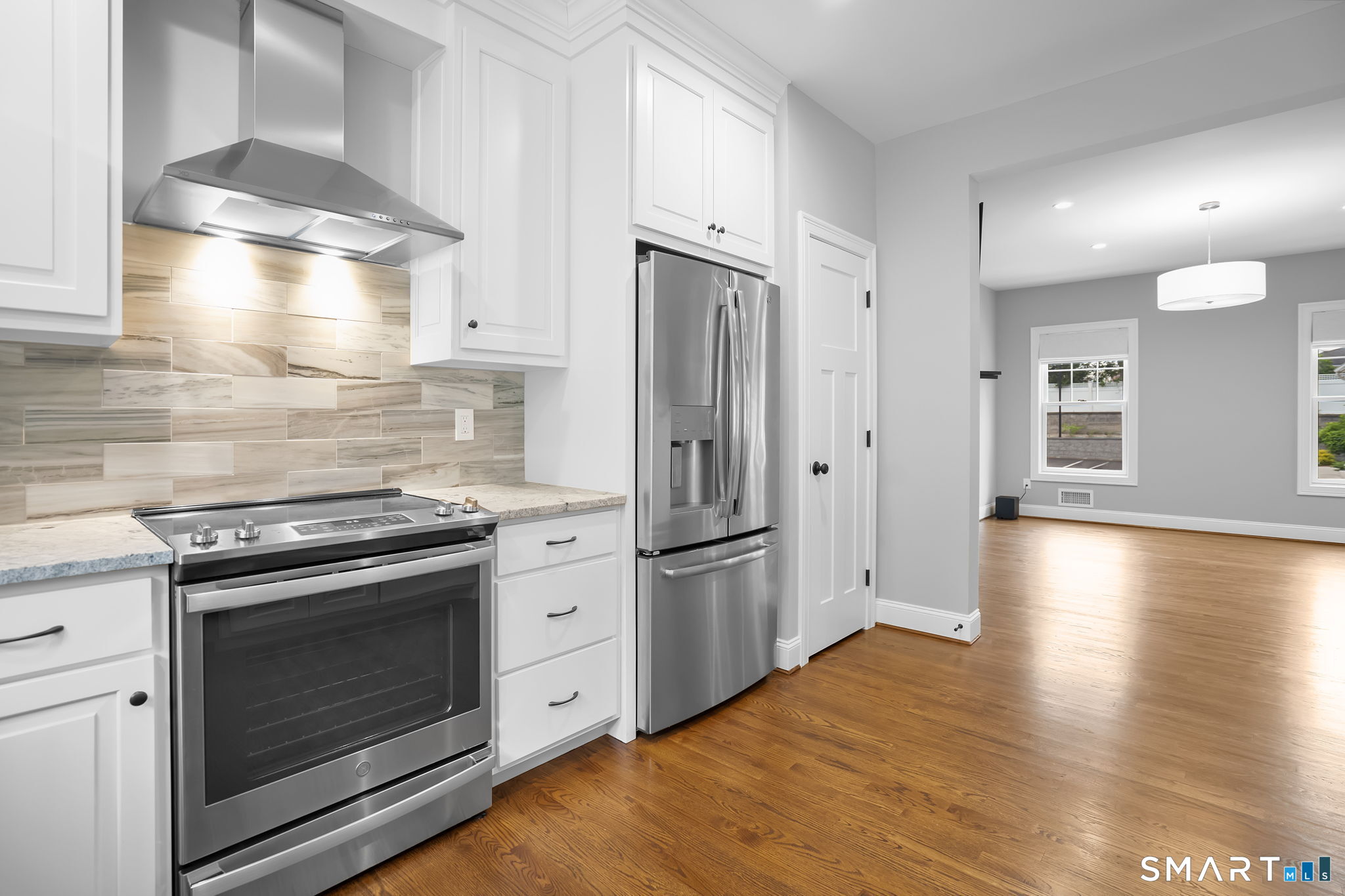 204 Mountain Road Suffield CT 06078