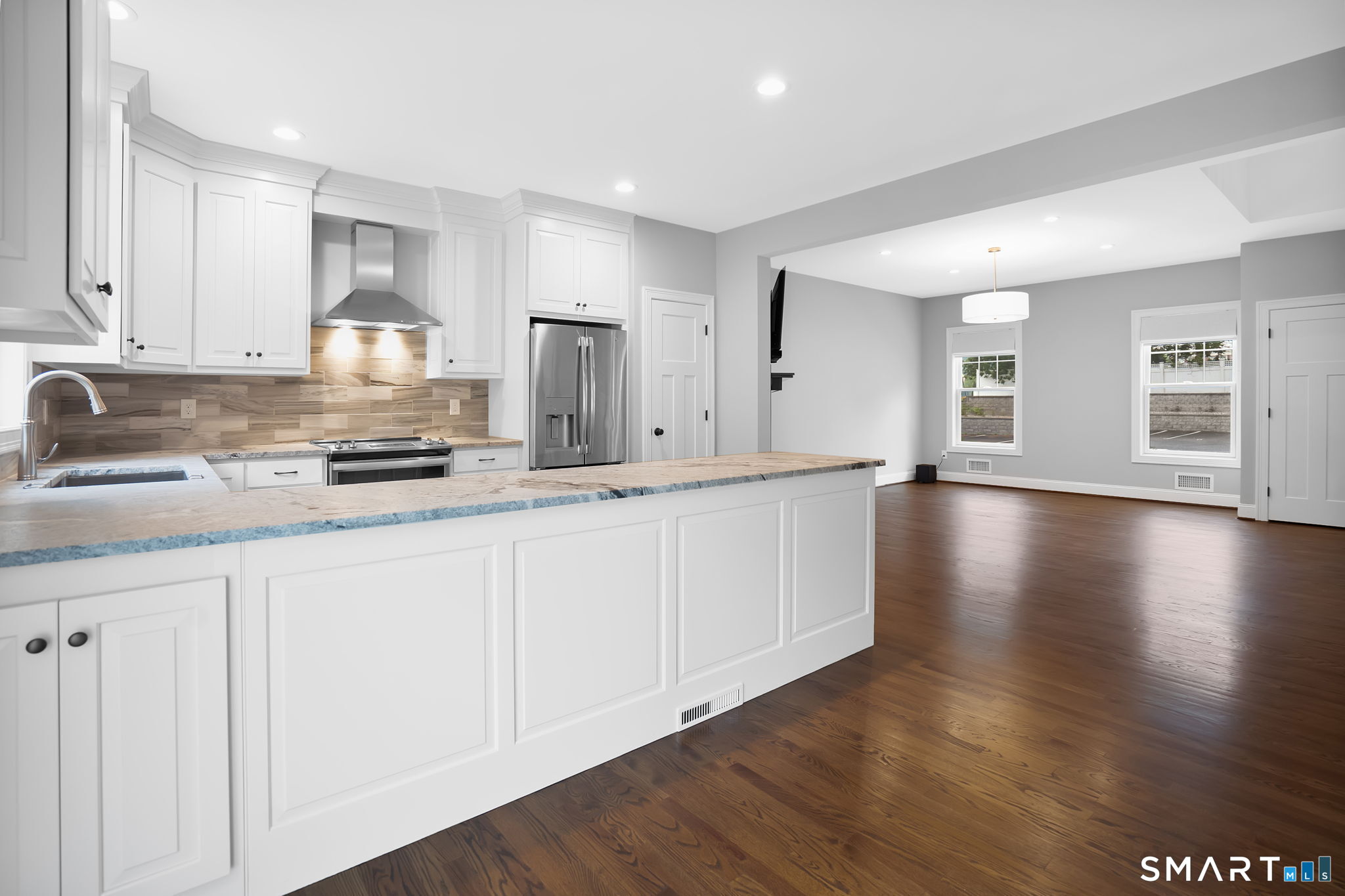 204 Mountain Road Suffield CT 06078