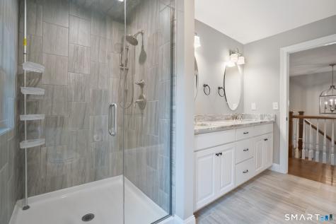 204 Mountain Road Suffield CT 06078