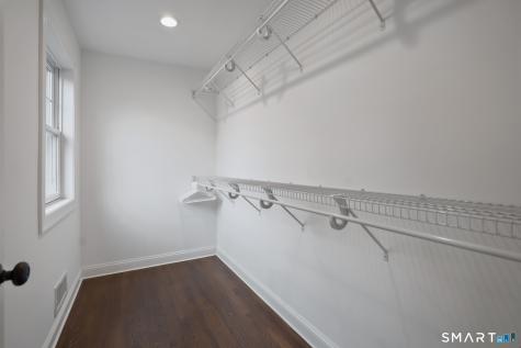 204 Mountain Road Suffield CT 06078