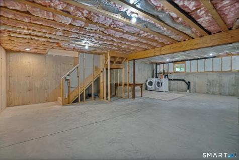 204 Mountain Road Suffield CT 06078