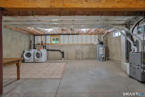 204 Mountain Road Suffield CT 06078