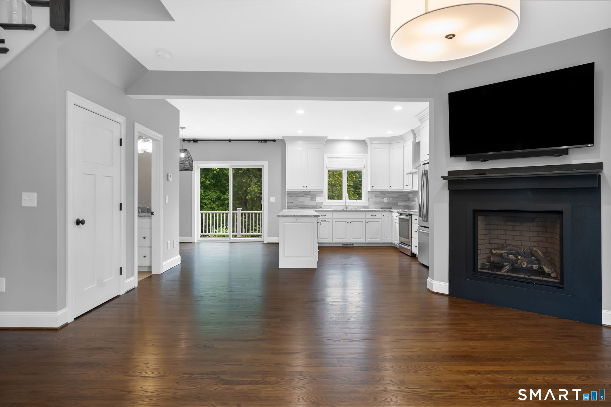 204 Mountain Road Suffield CT 06078