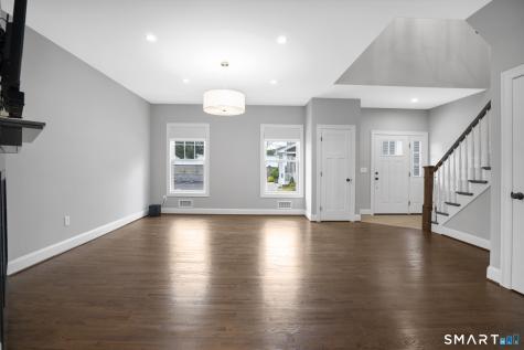 204 Mountain Road Suffield CT 06078