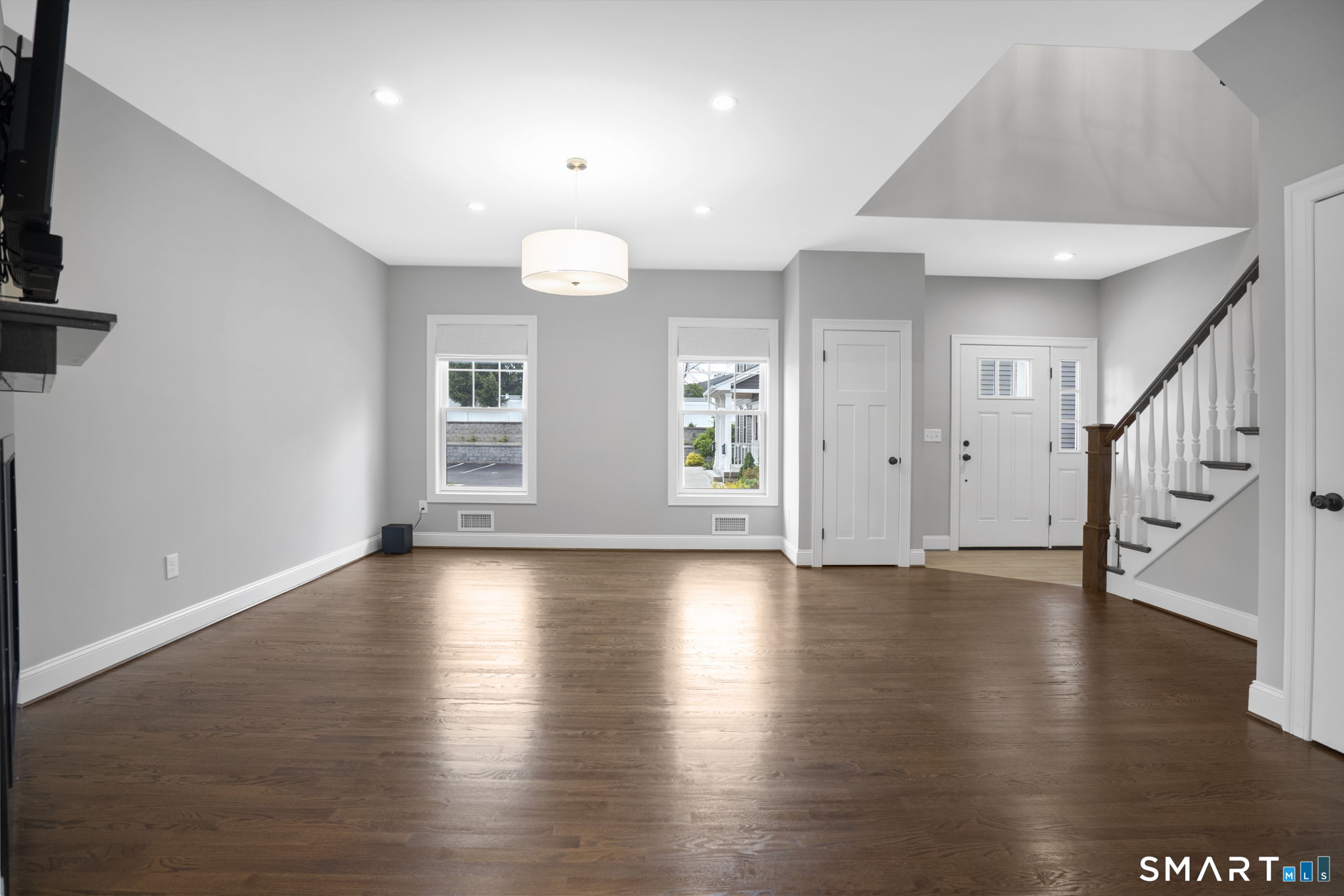 204 Mountain Road Suffield CT 06078