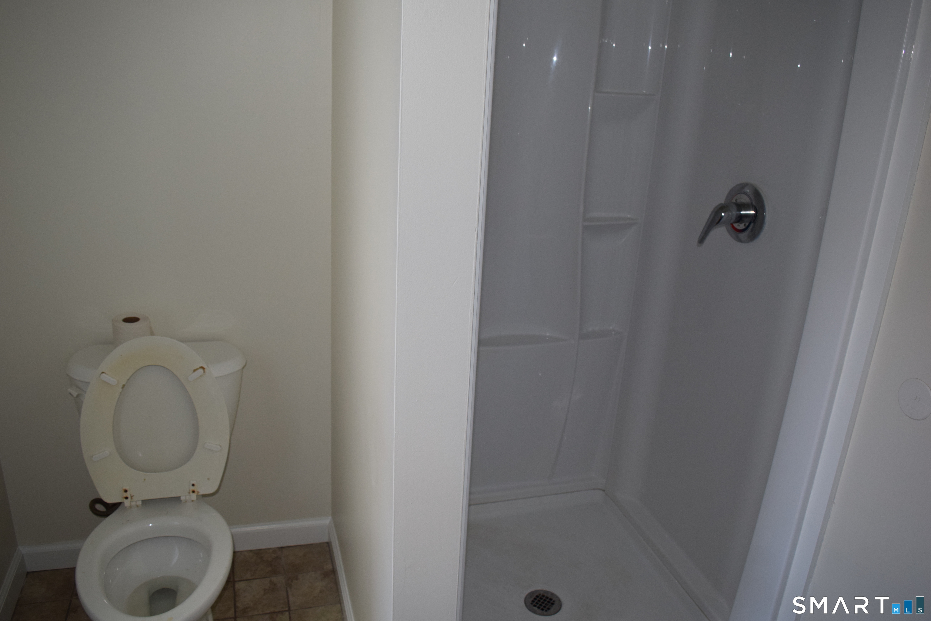 21 Cottage Street Danbury CT 06810