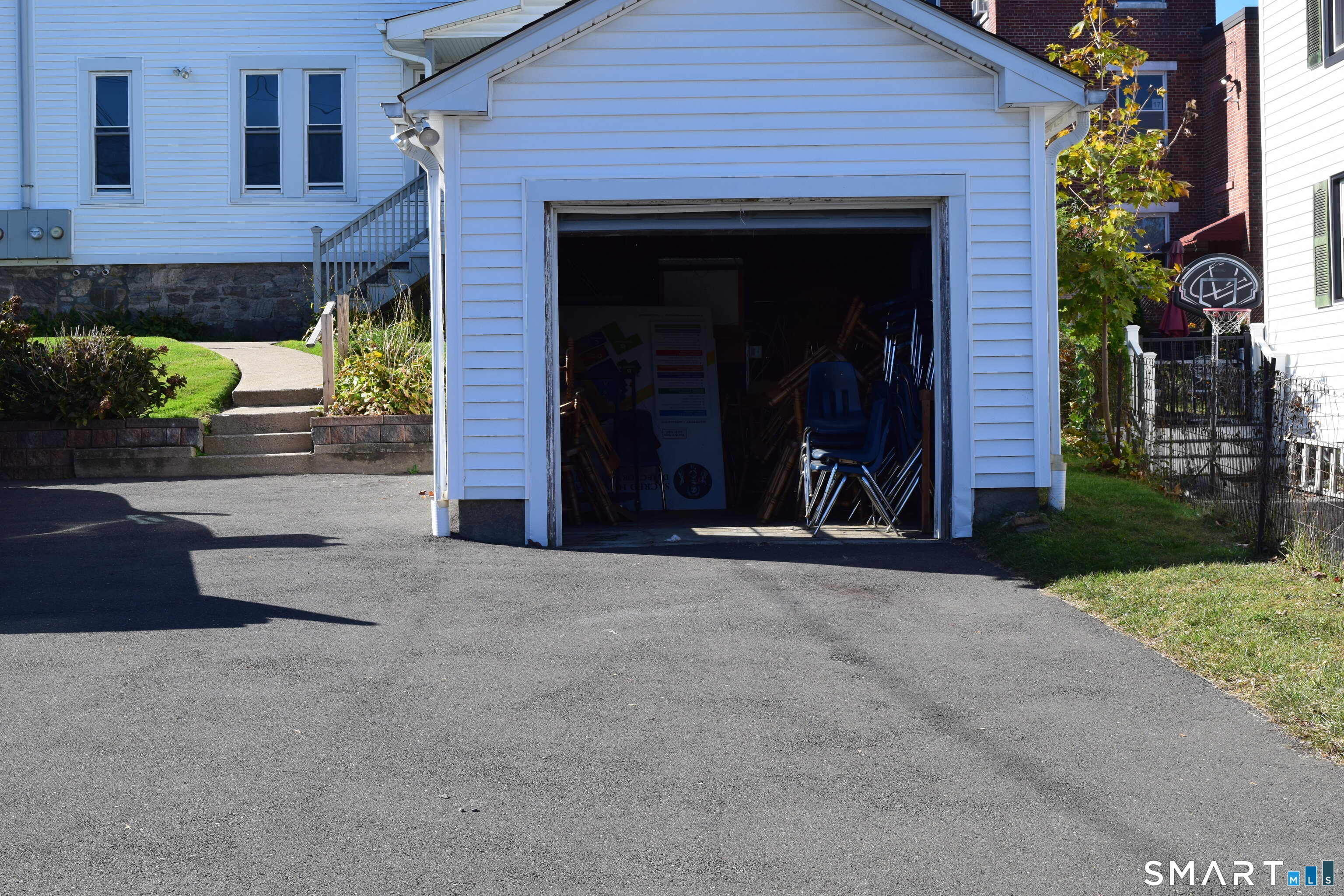 21 Cottage Street Danbury CT 06810