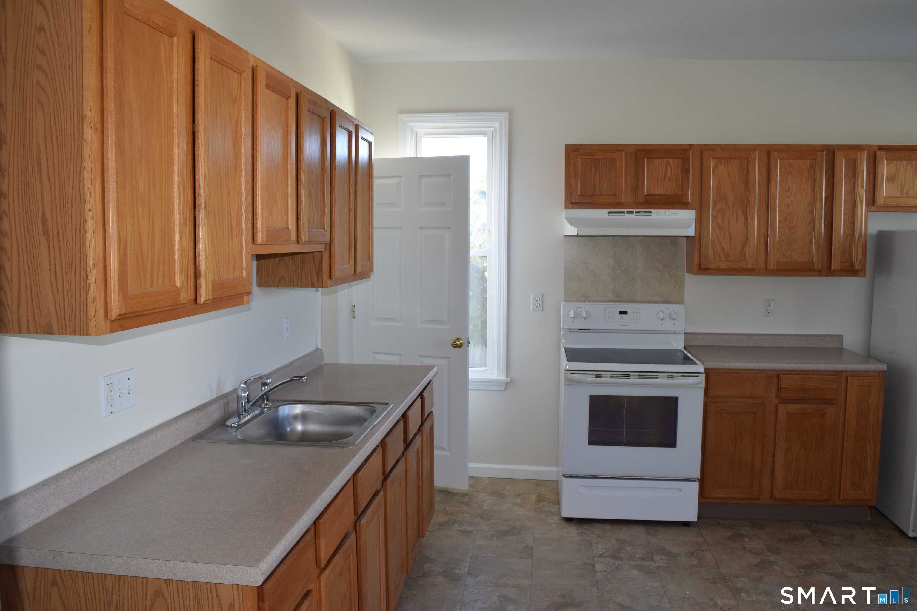 21 Cottage Street Danbury CT 06810