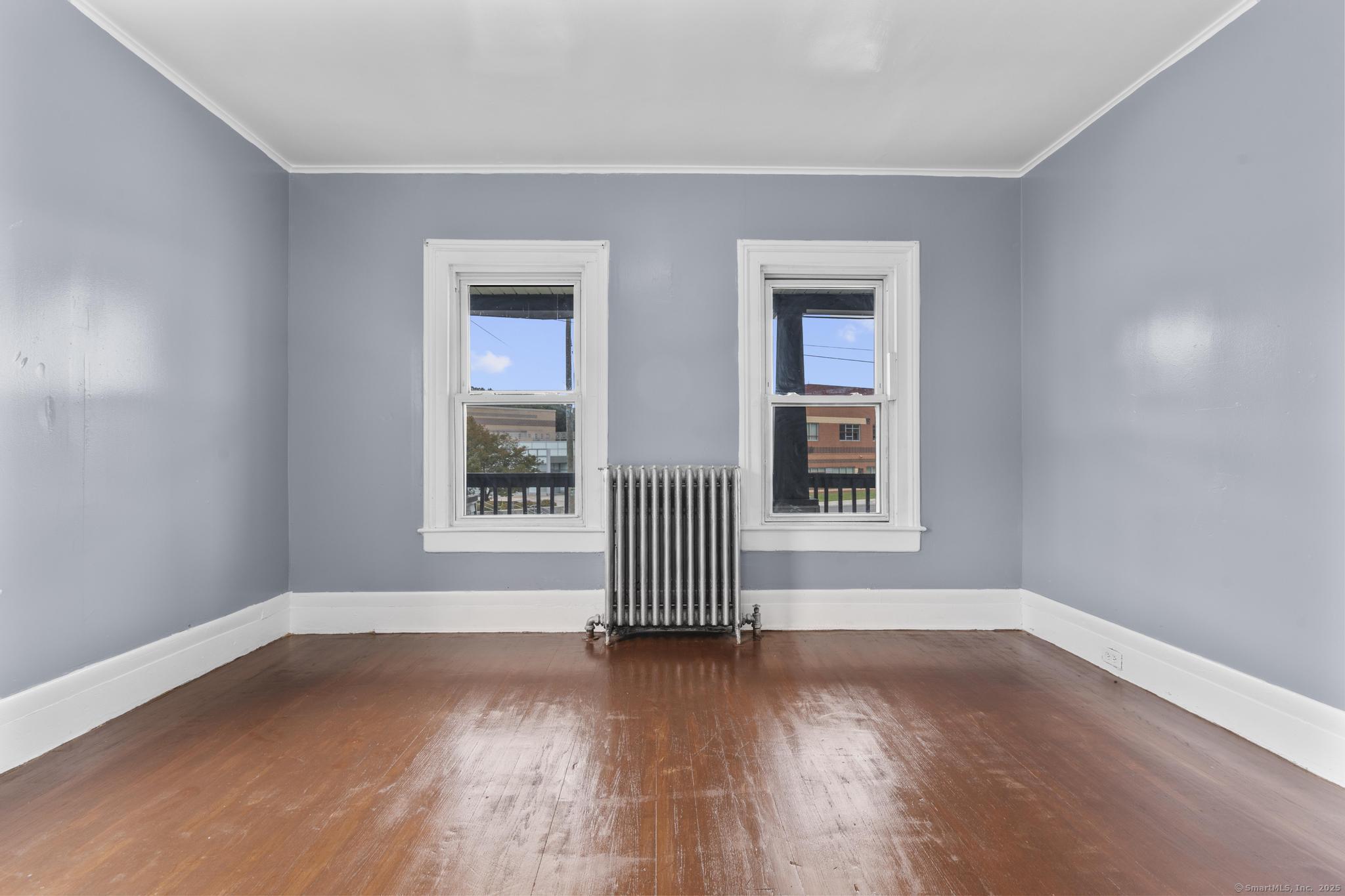 1105 North Main Street Waterbury CT 06704