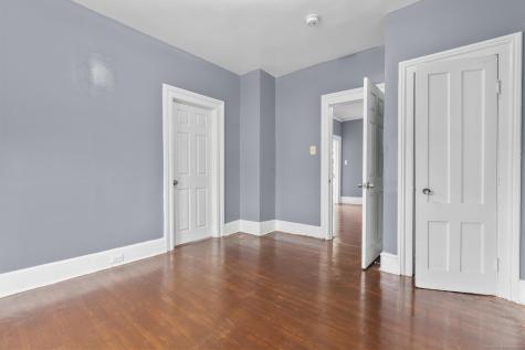 1105 North Main Street Waterbury CT 06704