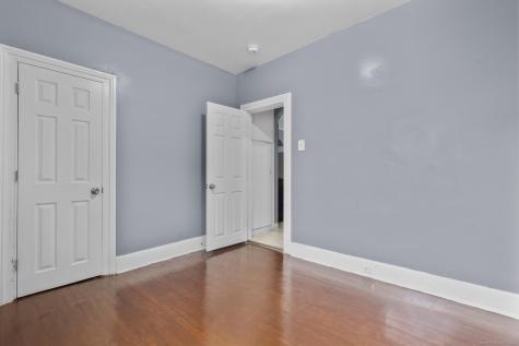 1105 North Main Street Waterbury CT 06704