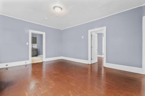 1105 North Main Street Waterbury CT 06704