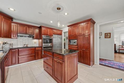 112 East Avenue New Canaan CT 06840