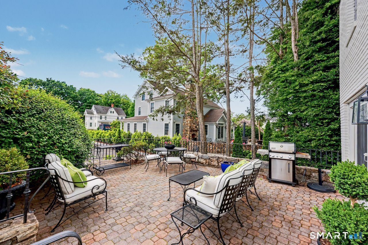 112 East Avenue New Canaan CT 06840