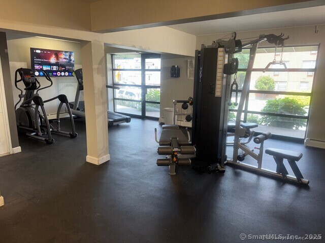 891 West Boulevard Hartford CT 06105