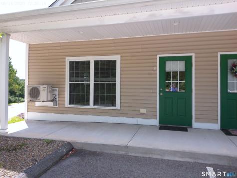 15 Centre Street Salem CT 06420