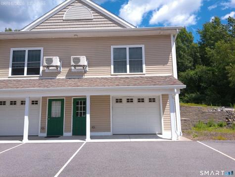 15 Centre Street Salem CT 06420