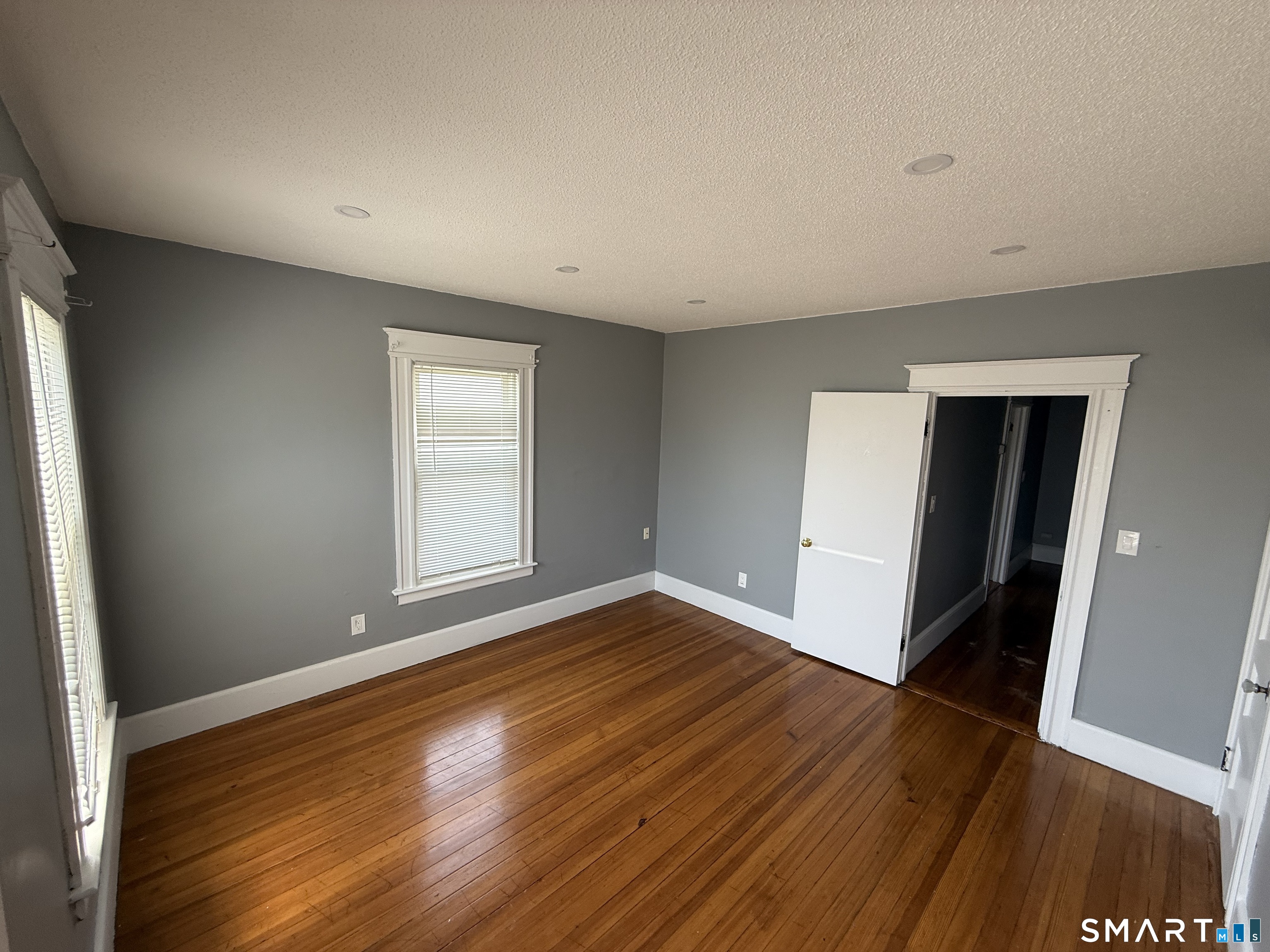 694 Enfield Street Enfield CT 06082