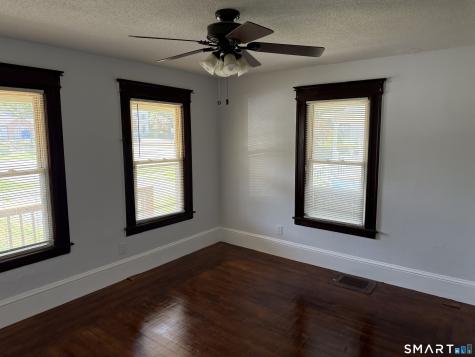 694 Enfield Street Enfield CT 06082