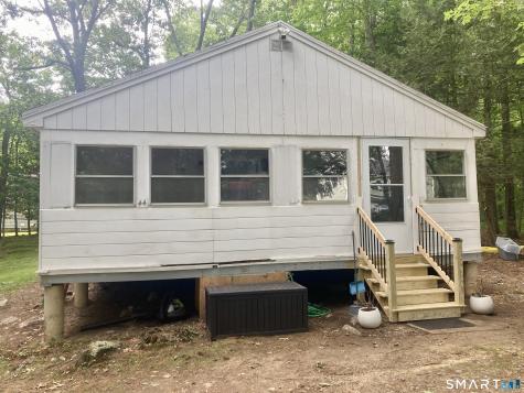 44 Liz Road Lebanon CT 06249