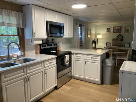 44 Liz Road Lebanon CT 06249