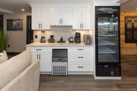 48 Swan Avenue Old Lyme CT 06371