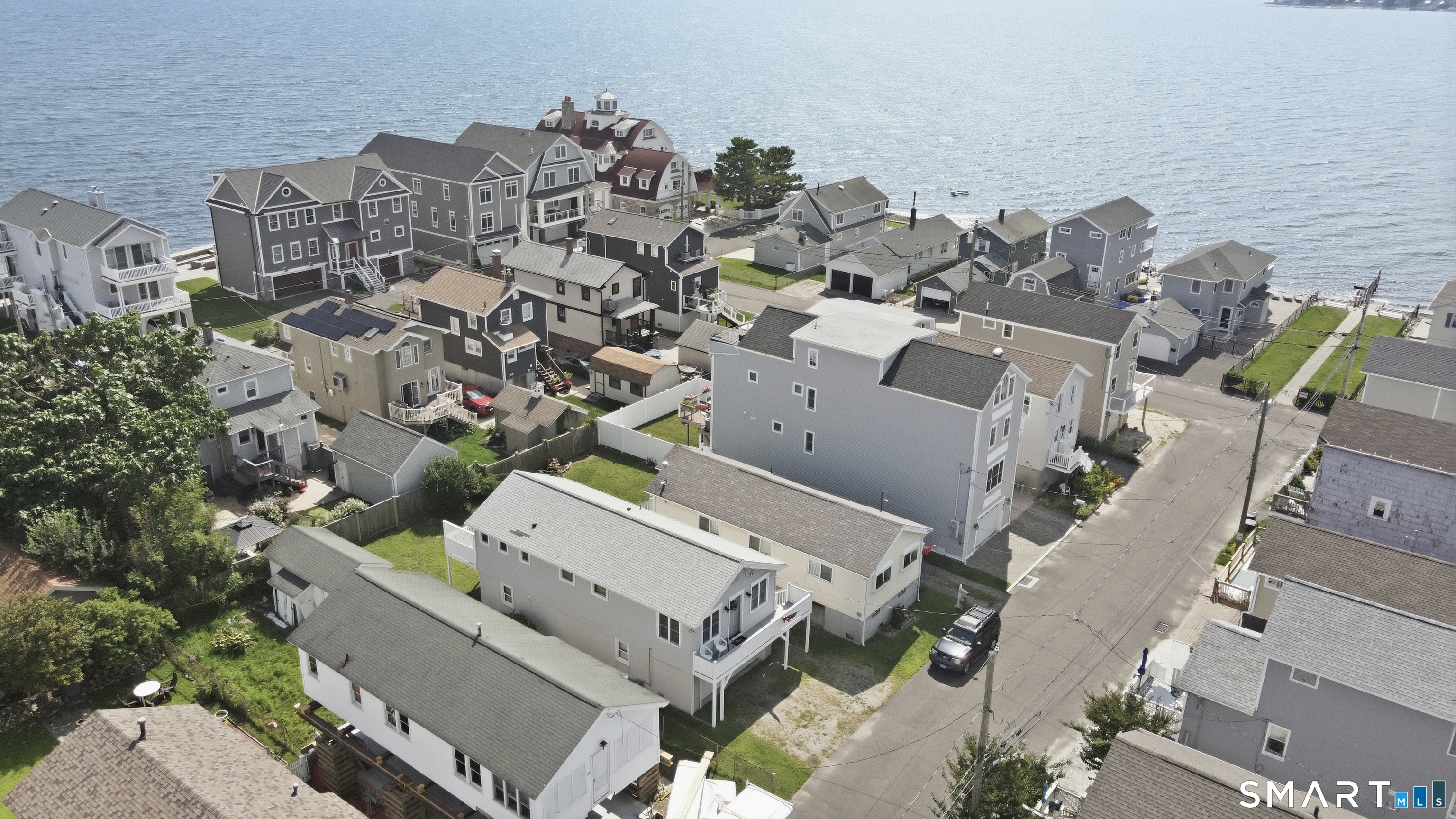 32 Richard Street Milford CT 06460