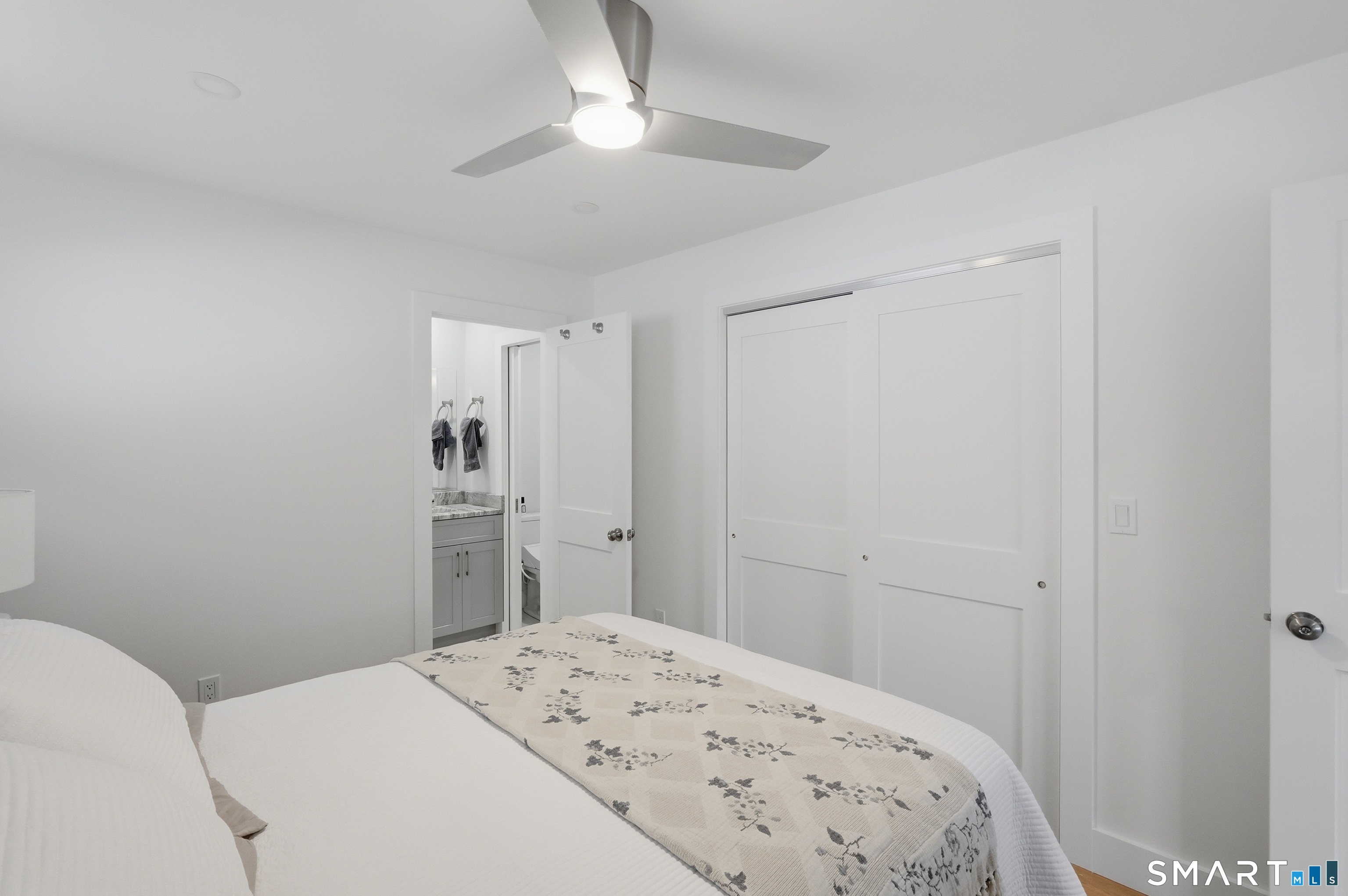 32 Richard Street Milford CT 06460