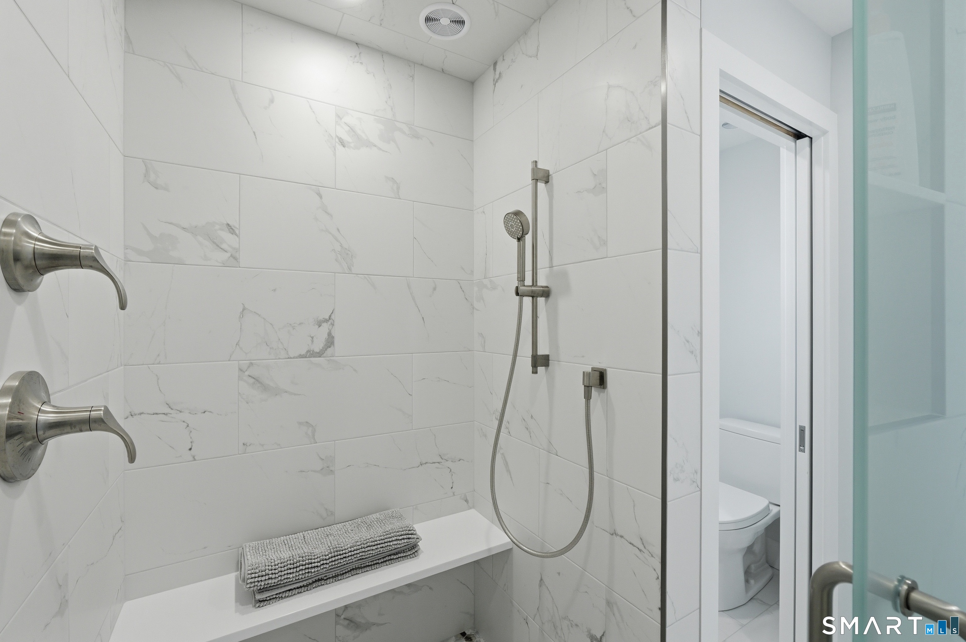 32 Richard Street Milford CT 06460