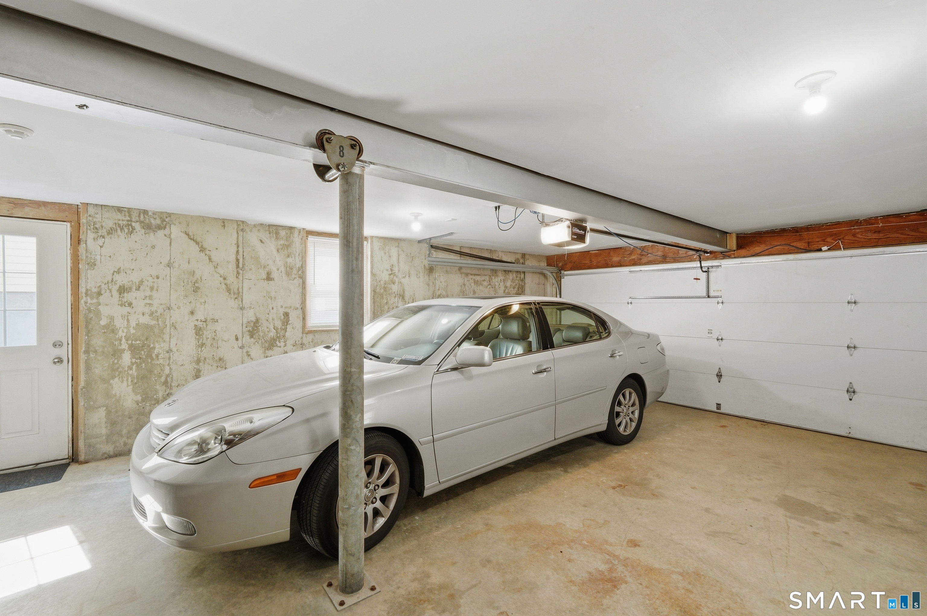 32 Richard Street Milford CT 06460