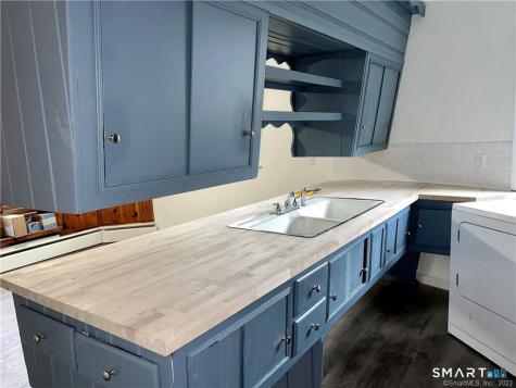 39 Waterbury Road Prospect CT 06712